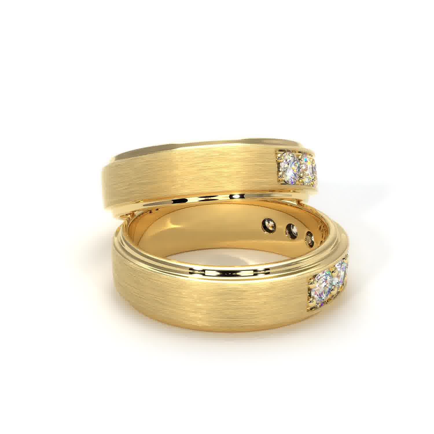 Louis Yellow Gold