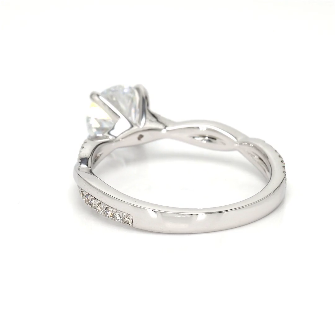 1.07ct Yves Size 6.5 White Frame 9