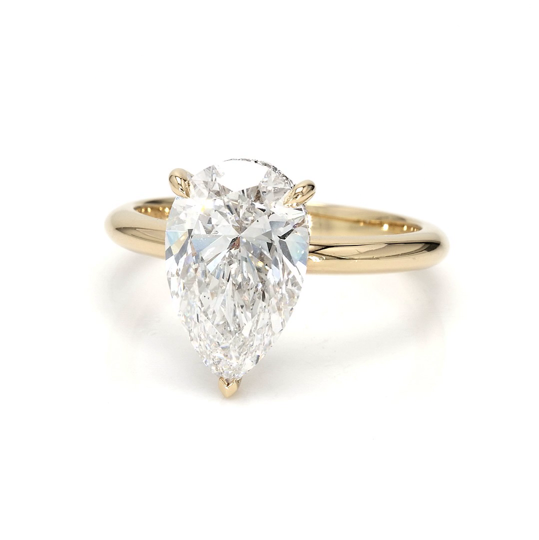3.21ct Hailey Size 6.5 Yellow Frame 11