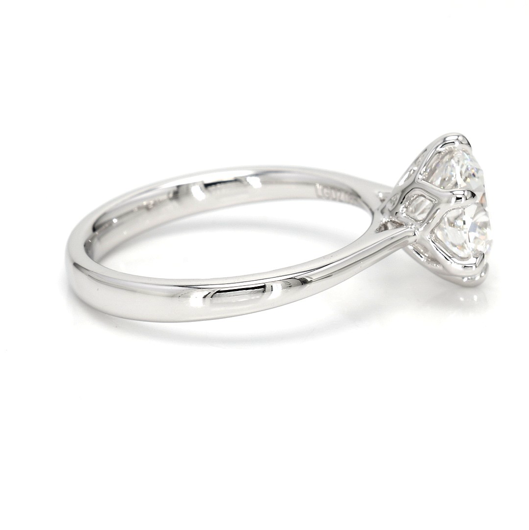 2.08ct Fleur Size 6.5 White Frame 8