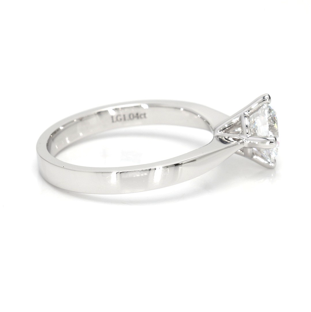 1.04ct Miel Size 6.5 White Frame 8