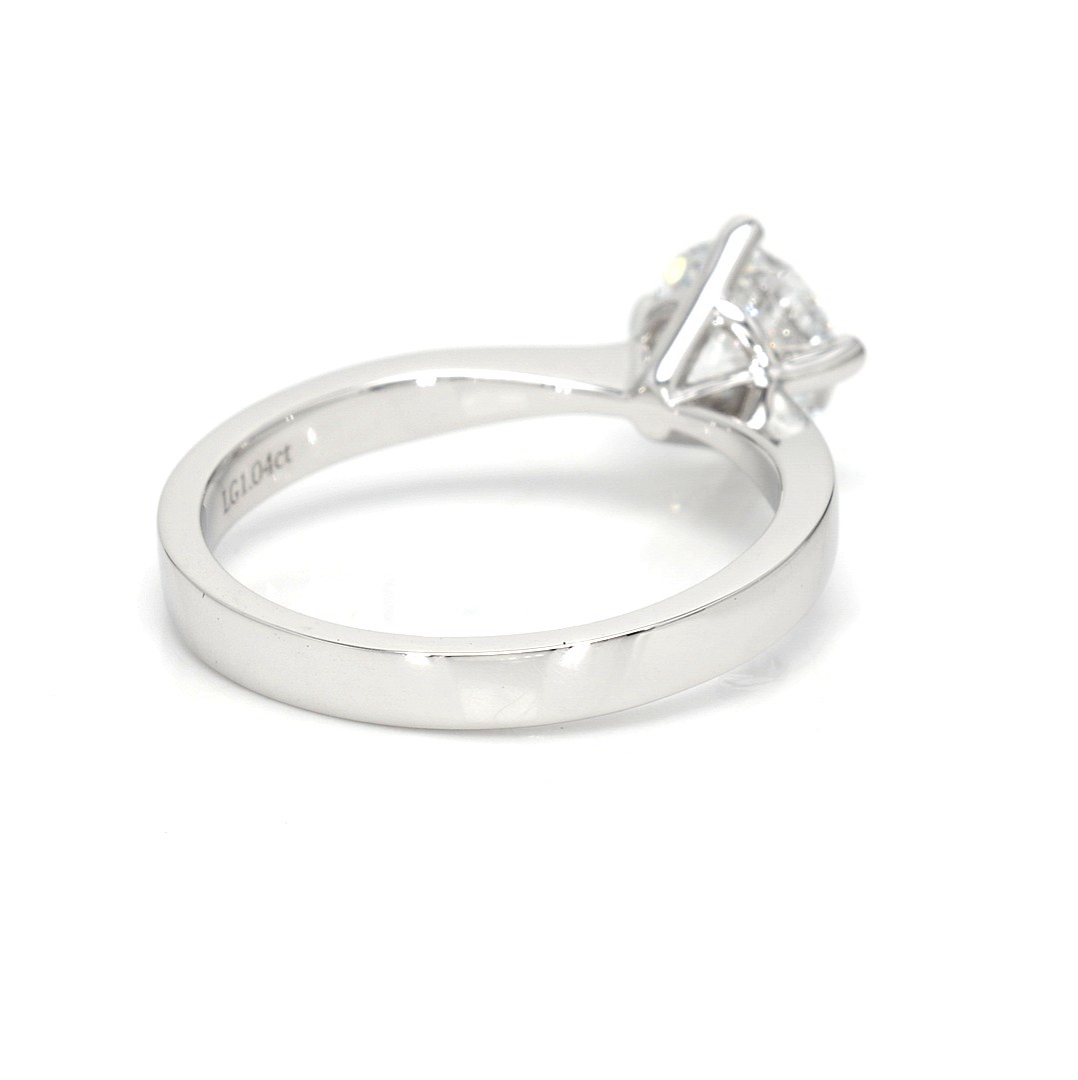 1.04ct Miel Size 6.5 White Frame 17