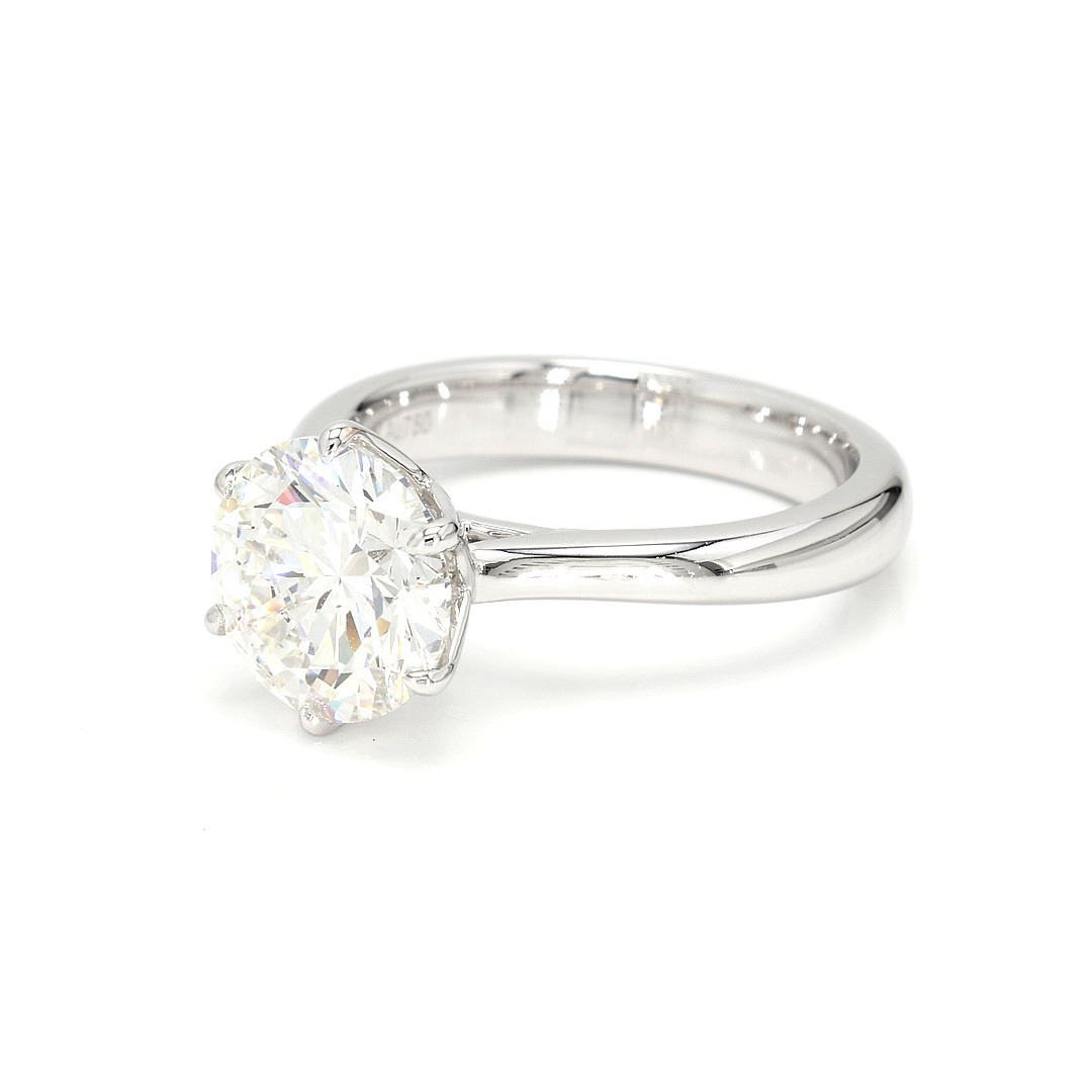18K 3.01 ct H VS2 P2,325,200 White Frame 1