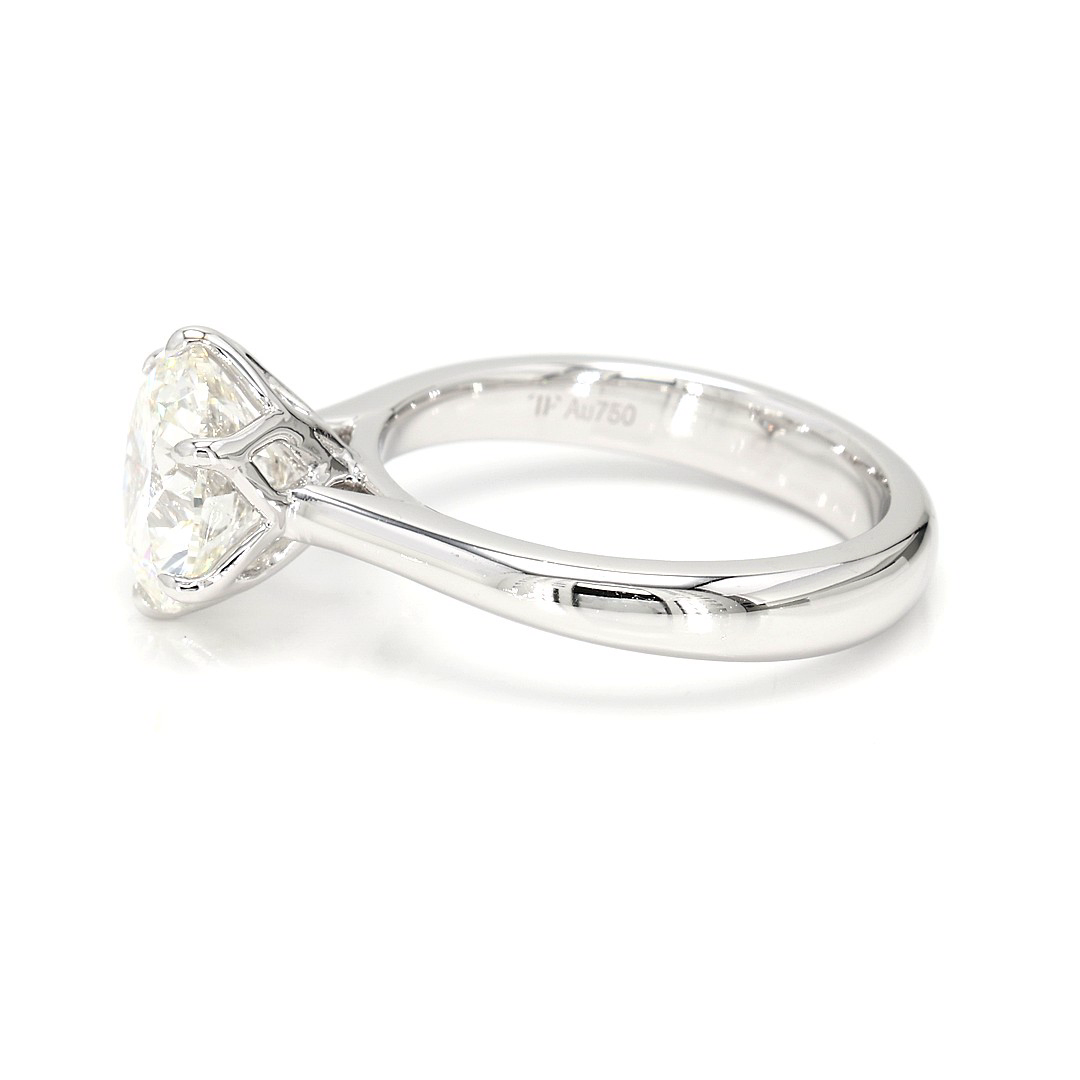 18K 3.01 ct H VS2 P2,325,200 White Frame 13