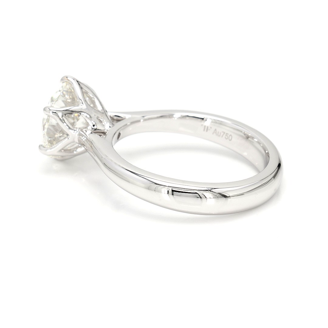 18K 3.01 ct H VS2 P2,325,200 White Frame 14