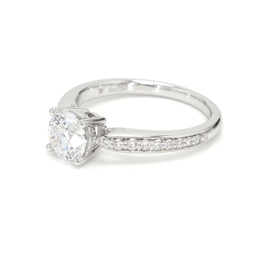 18K 1.04 ct E VVS2 P91,406 White Frame 12