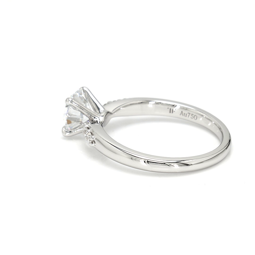 18K 1.09 ct E VVS2 P86,273 White Frame 14