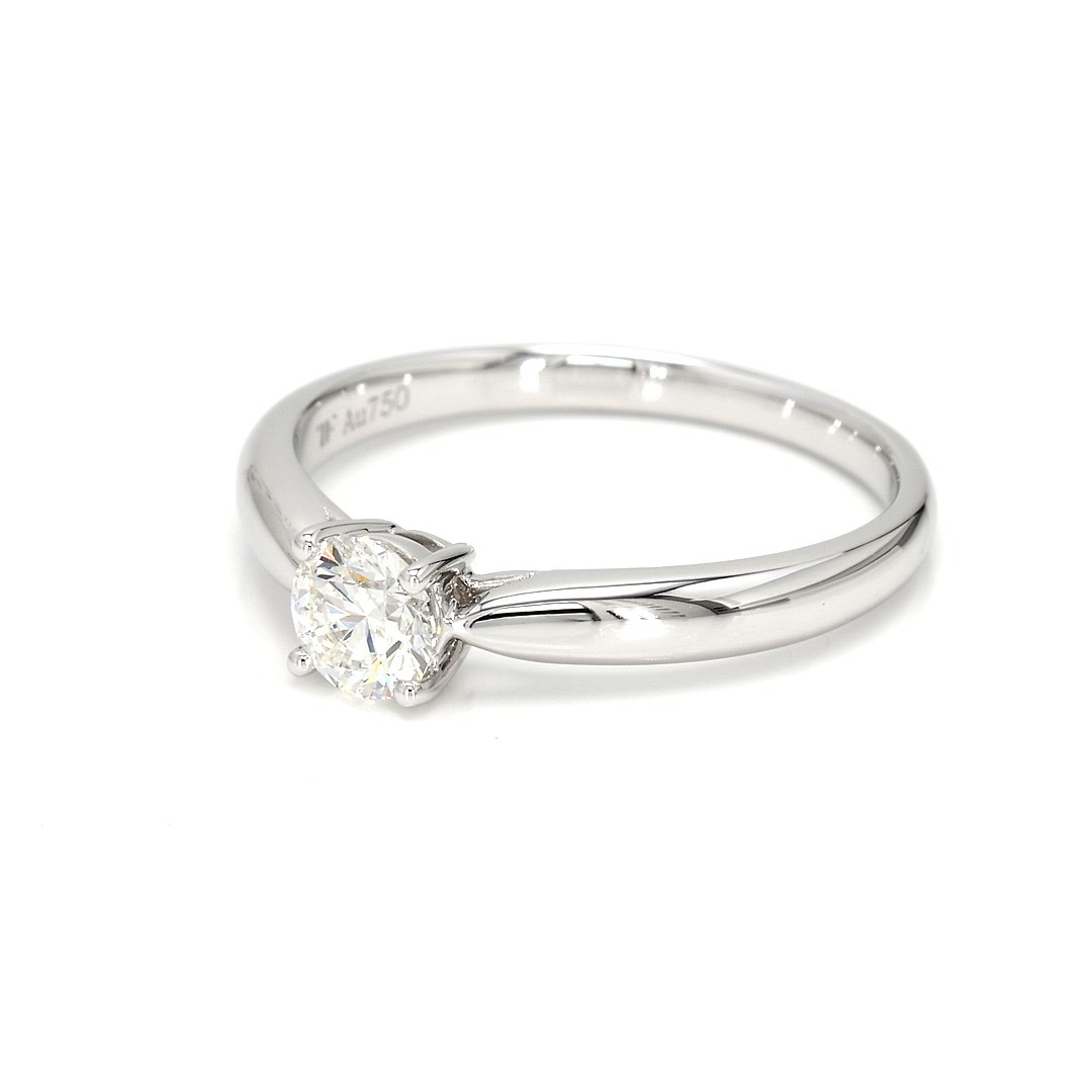 18K 0.4 ct I VS1 P63,415 White Frame 1