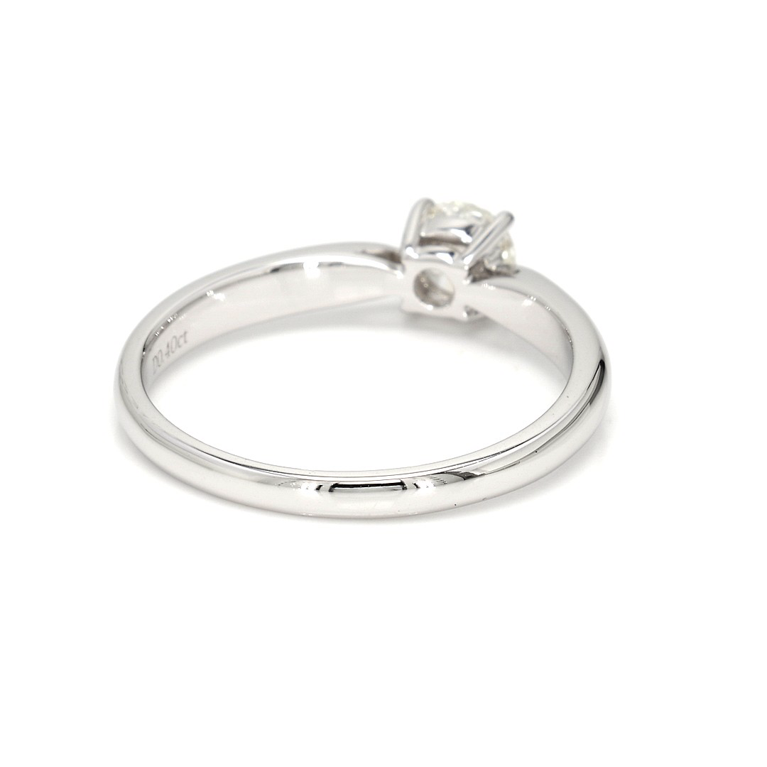 18K 0.4 ct I VS1 P63,415 White Frame 6