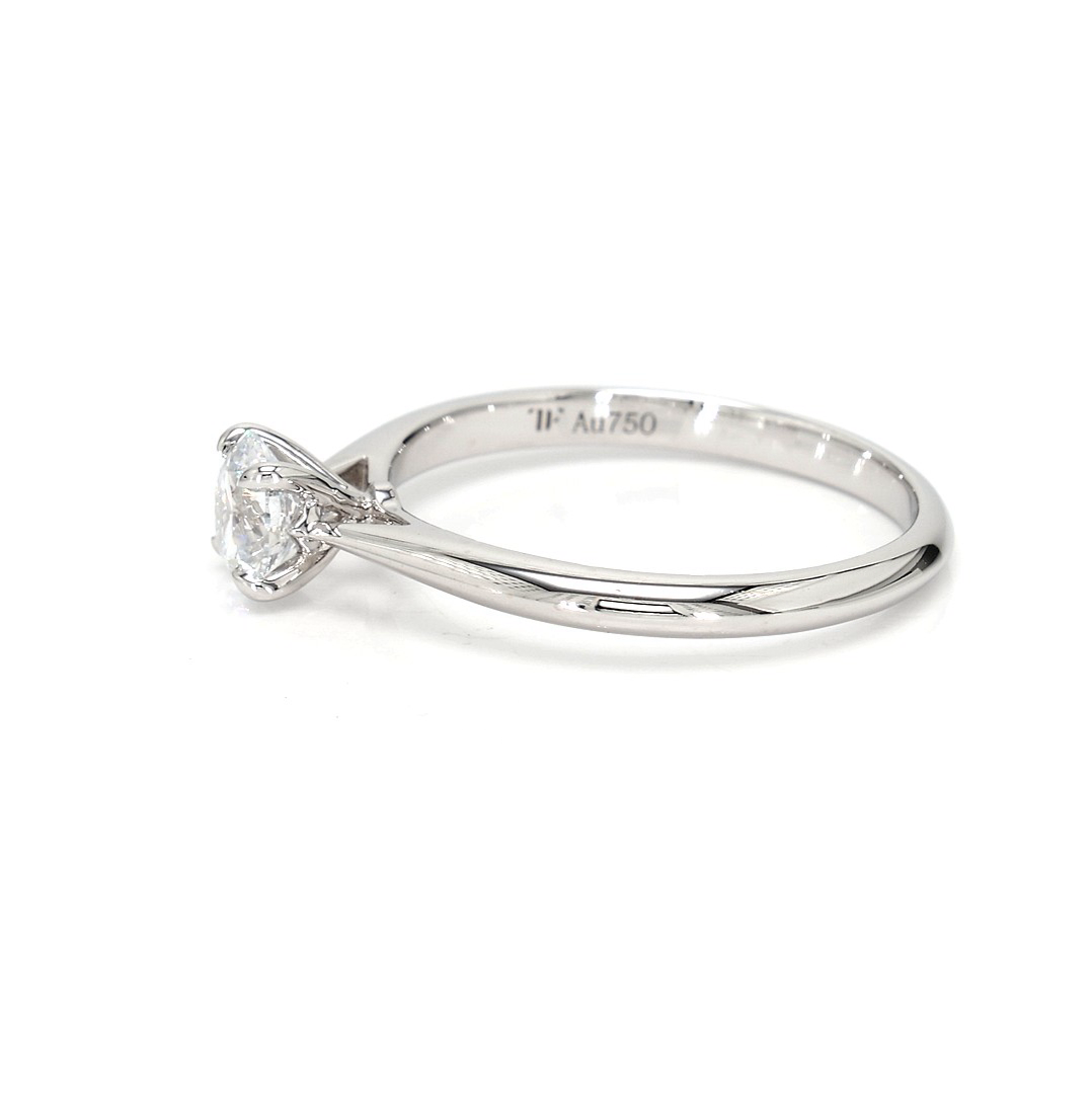 18K 0.53ct Round Shaped Florence Ring White Frame 13