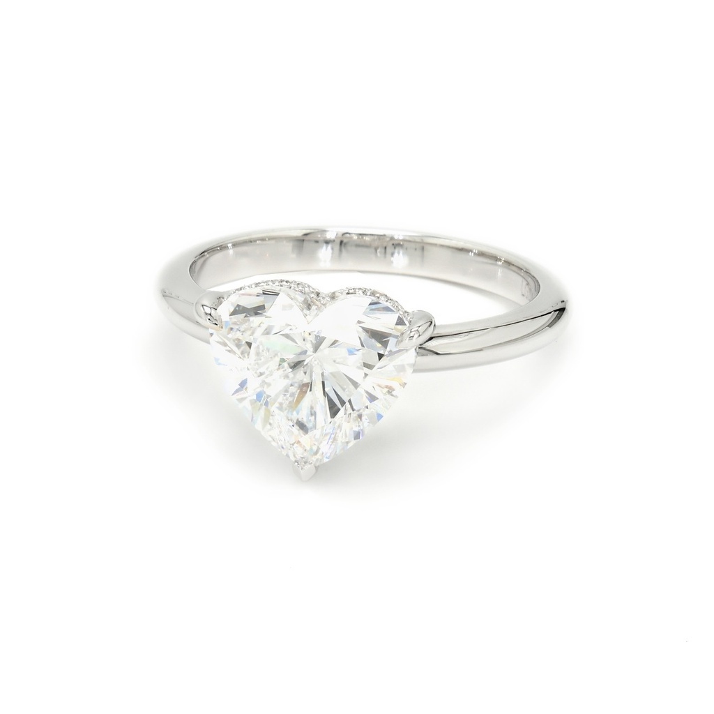 18K 2.72 ct E VS1 P191,599