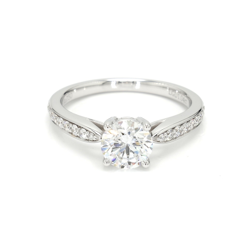 18K 1.04 ct E VVS2 P91,406